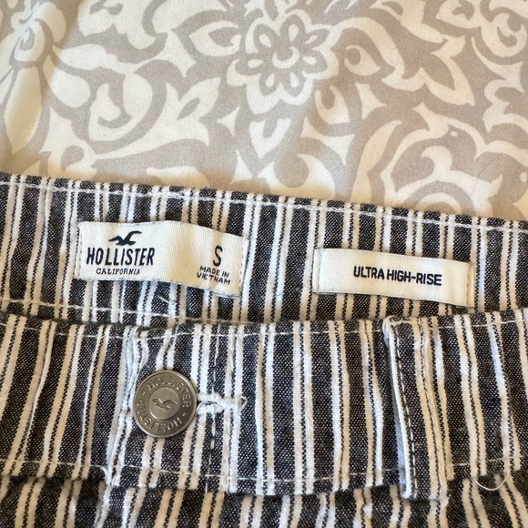 Hollister striped pants small - Picture 2 of 2